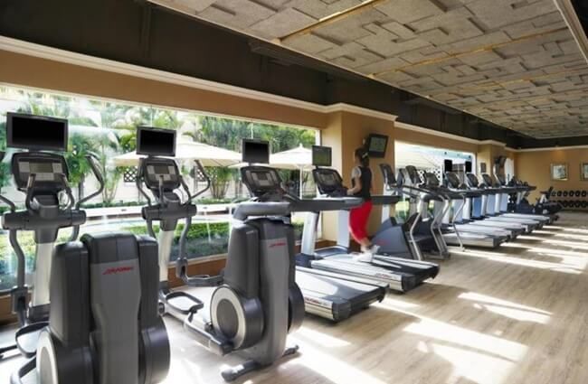 hotel sule shangri la 10