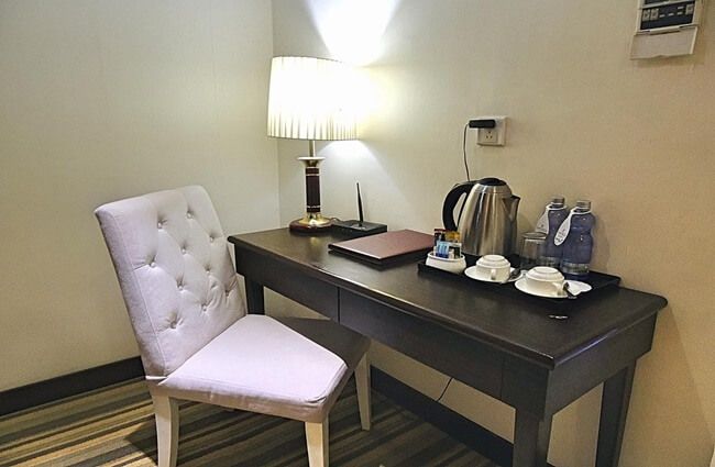 esperado lake view hotel yangon 9