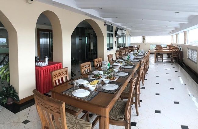grand laurel hotel 11